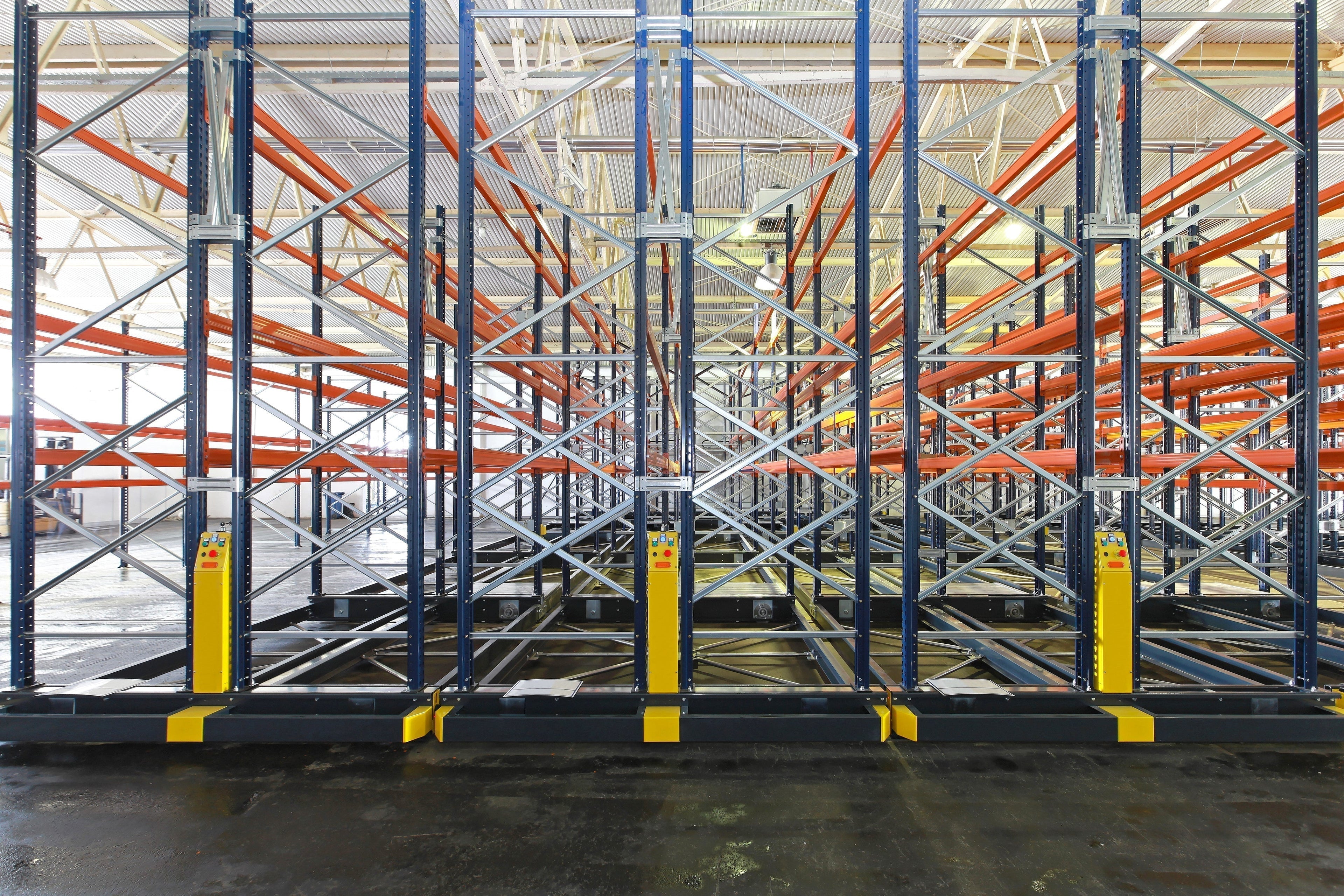 Mobile Aisle Racking System made from Pallet Racking in Industrial Warehouse