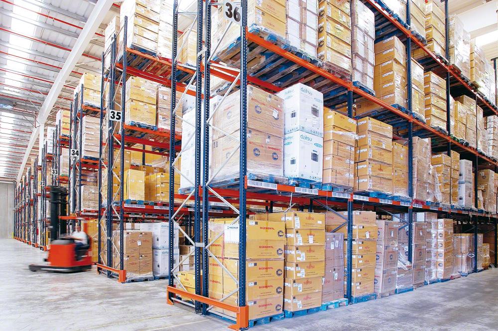 Maximizing Space on Pallet Racks