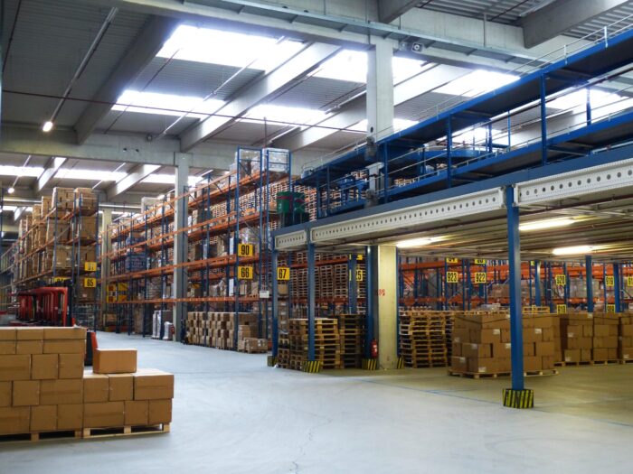 organize your warehouse for inventory traceability