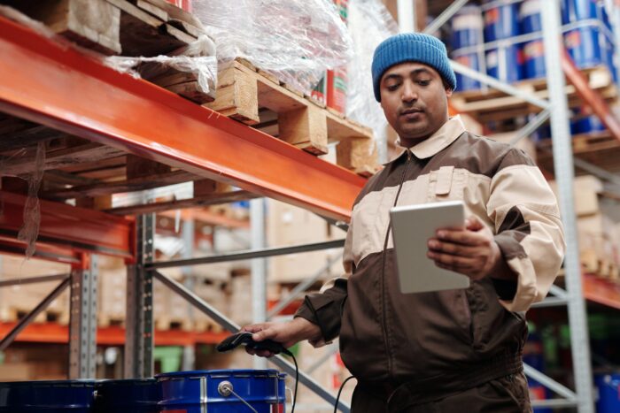 safely pick from pallet racks